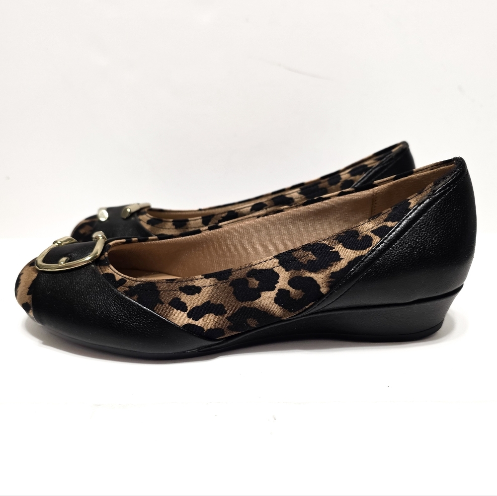 Abella Fina Small Kitten Heel Wedge Slip On Leopard Animal Print Shoes Size 6.5 - Picture 4 of 12